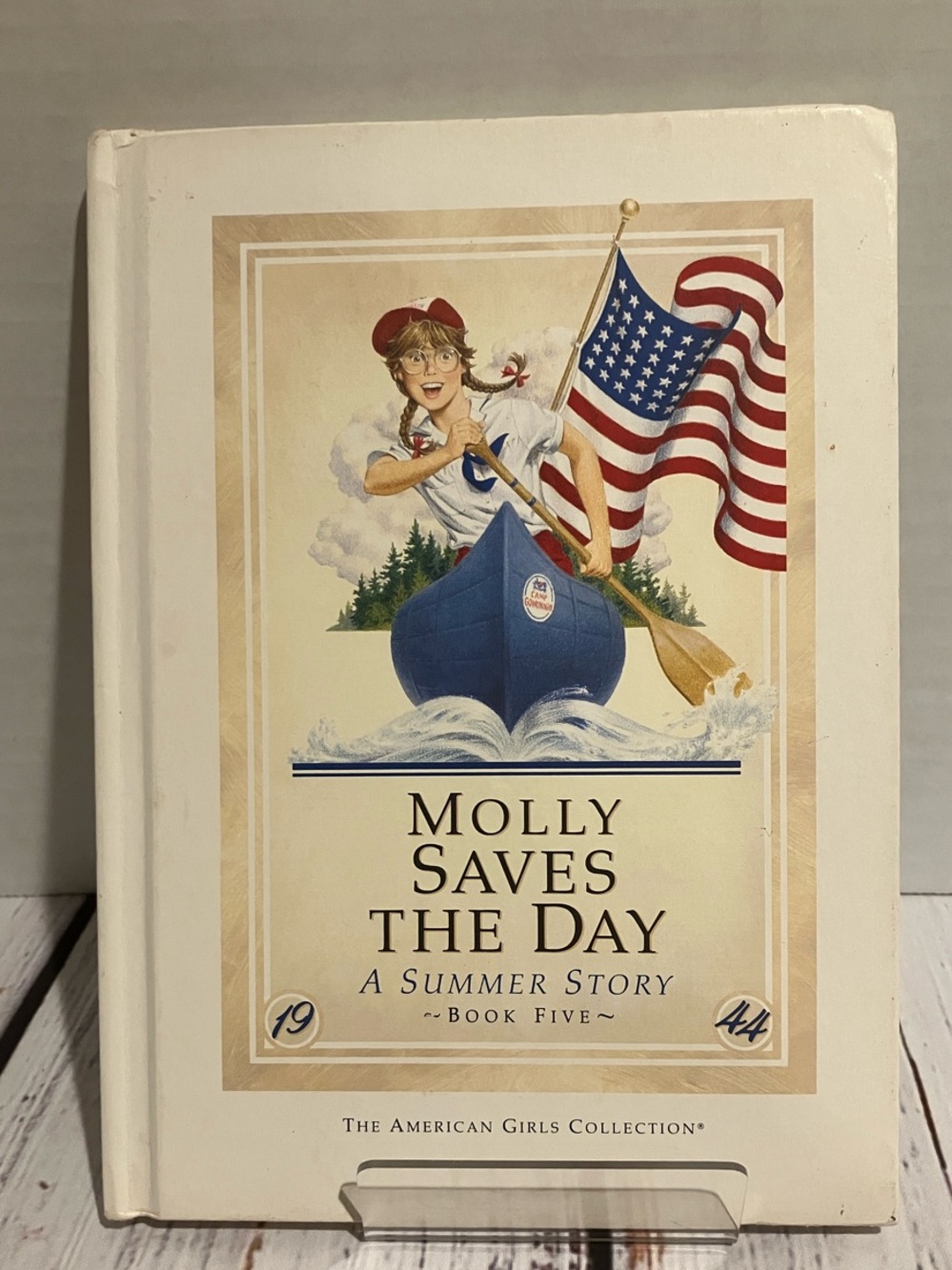 Molly Saves the Day - The American Girls Collection (VINTAGE)